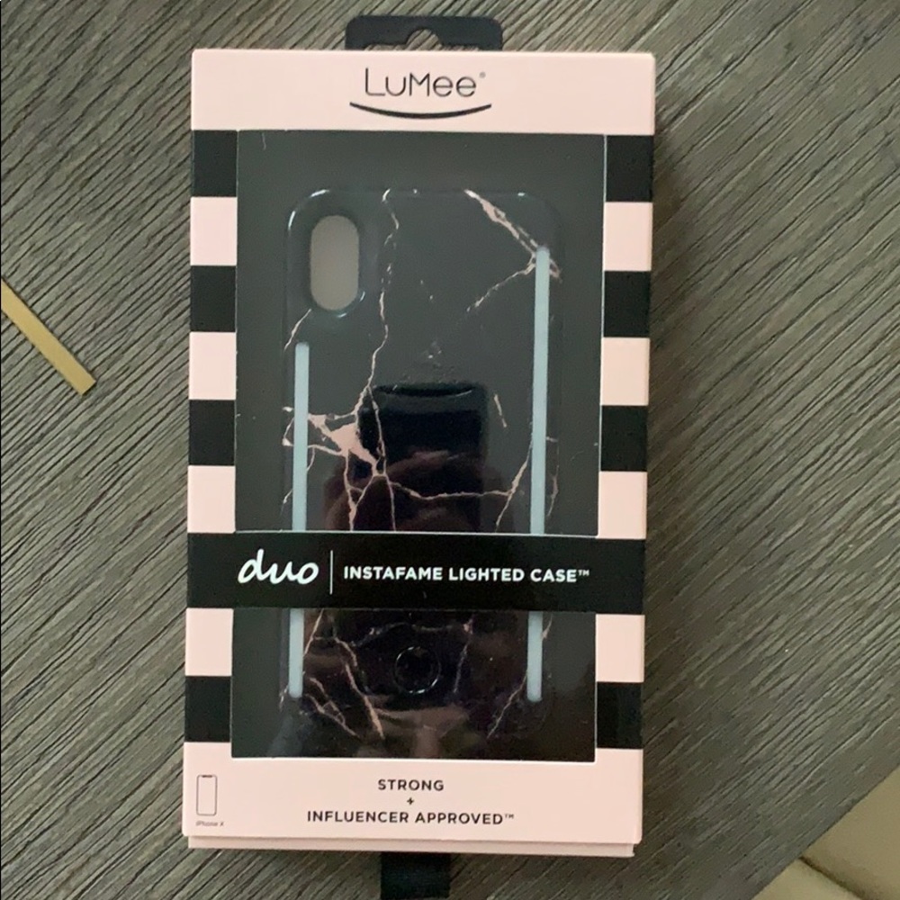 ✨BRAND NEW✨ Lumee Duo lighted IPhone X Case